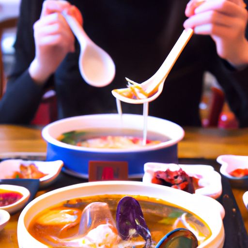 女子吃自助餐将店内甲鱼煮食 女子吃自助餐将店内甲鱼煮食