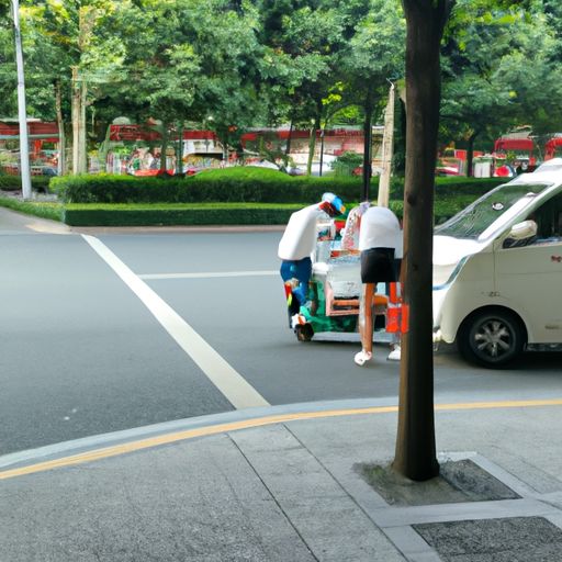 老师校门口扔学生外卖驱赶摊贩